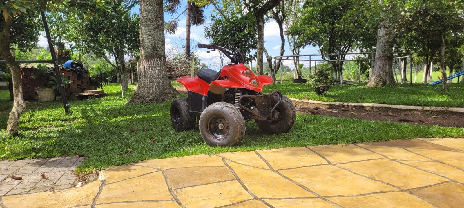 quadriciculoVermelho da chácara